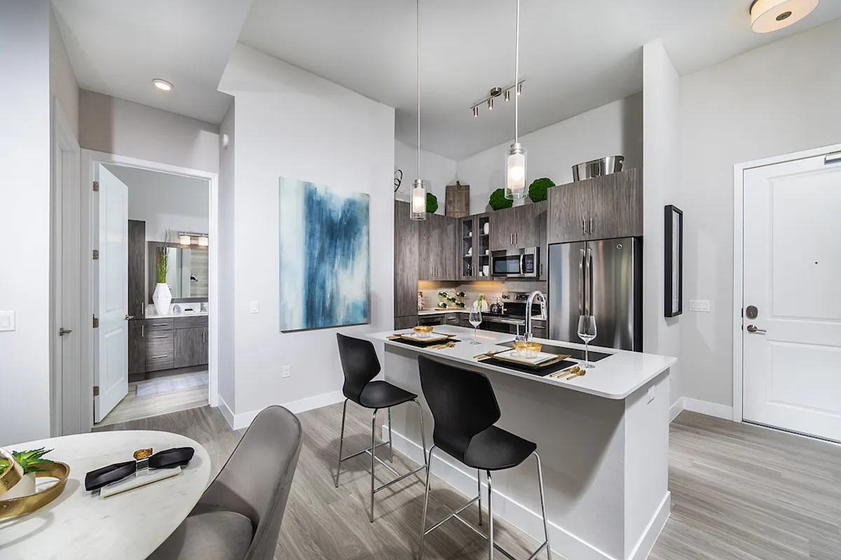 Overture Kierland 55+ Apartment Homes — Photo 4