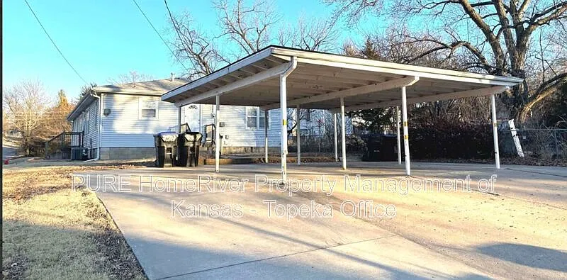2 bed, 1.0 bath, 924 sqft, $795 — Photo 3