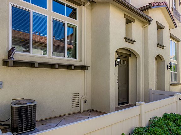 2nd image of 33640 Willow Haven Ln Unit 102