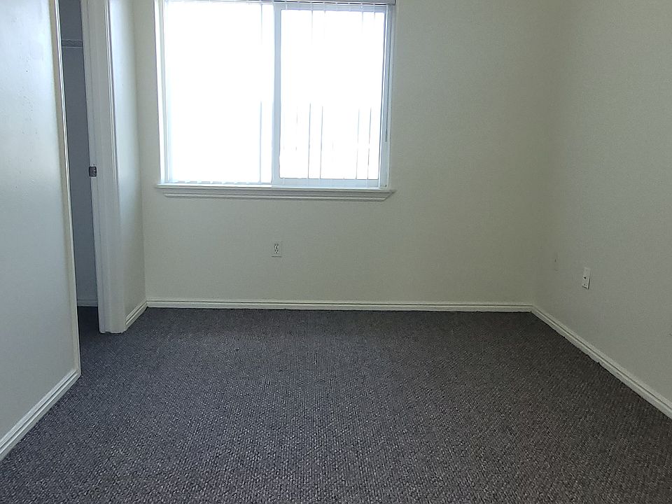 1st image of 451 N 7th E APT 2