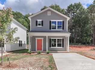 560 Ridge Ave, Mooresville, NC 28115