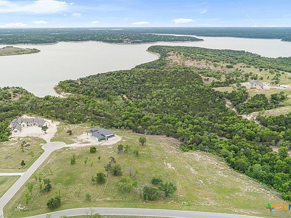 4th image of 10091 Blanco Springs Rd