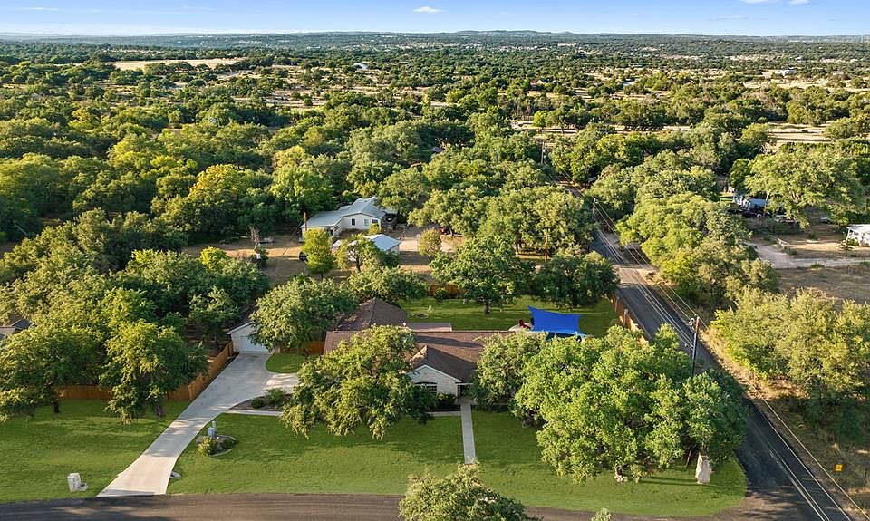 1st image of 100 Winding Oak Dr
