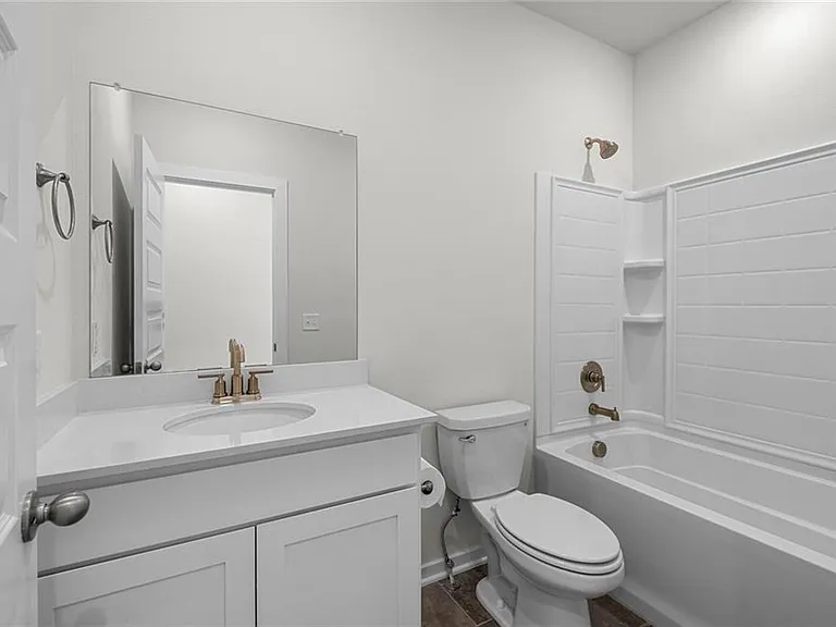 4790 Planetree St — Photo 15