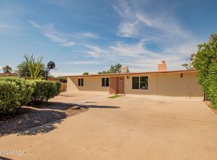 3042 S Tower Rd, Tucson, AZ 85713