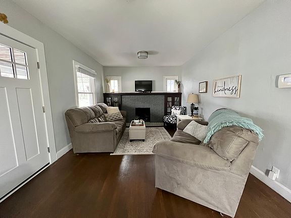 4th image of 668 N Temple Ave