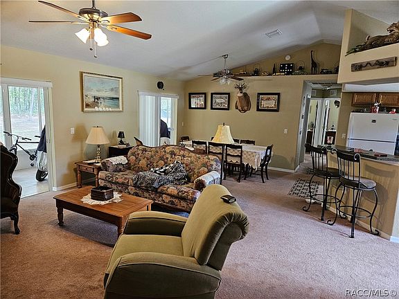4th image of 21 Sanders Cir