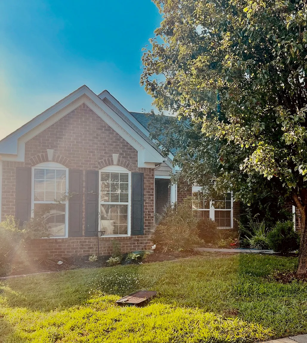 4 bed, 2570 sqft, $3,150 — Photo 4