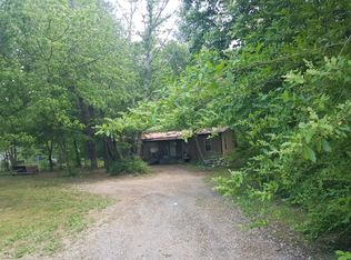 1162 Reagan Valley Rd, Tellico Plains, TN 37385