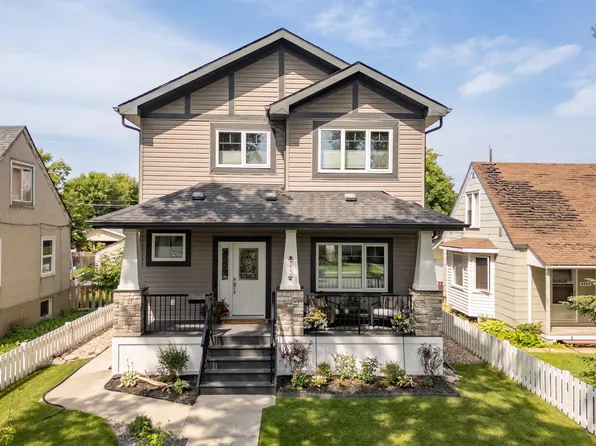 9844 75th Ave NW, Edmonton, AB T6E 1J1