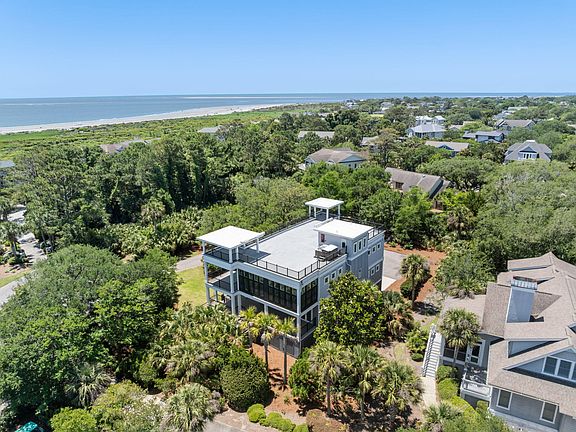 3rd image of 2213 Rolling Dune Rd