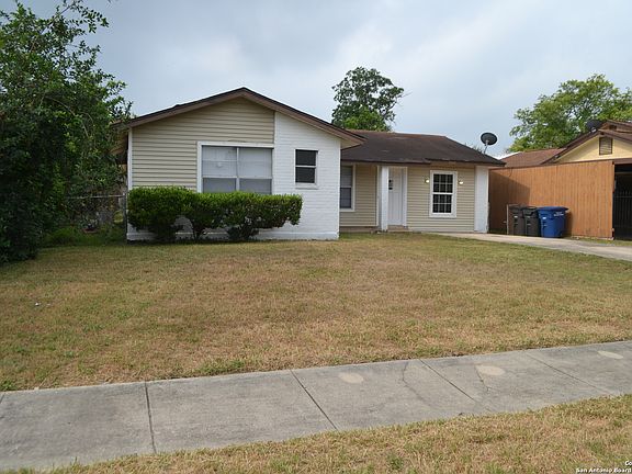 2nd image of 5522 CALISTOGA ST