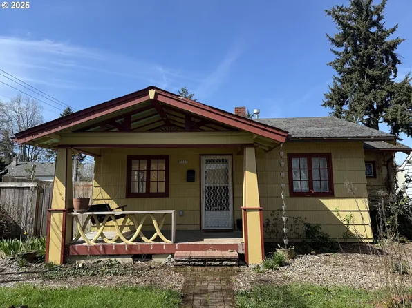 7205 N Greenwich Ave, Portland, OR 97217