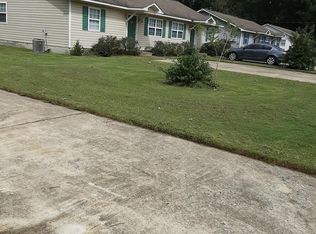 Green Street - 708 Green St B, Fort Valley, GA 31030
