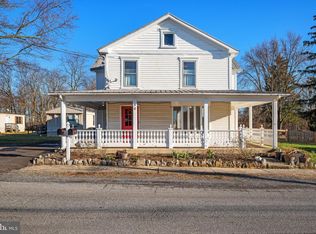 90 Pilgrim St, Inwood, WV 25428