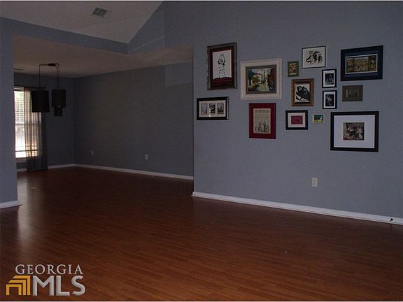 5th image of 1118 Bartlett Dr