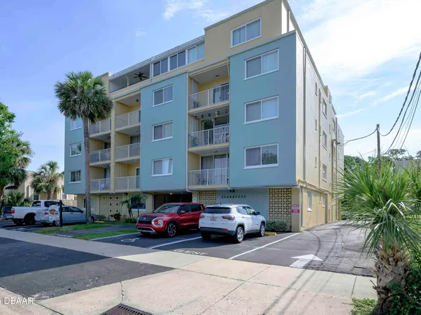 732 N Halifax Ave, Daytona Beach, FL 32118