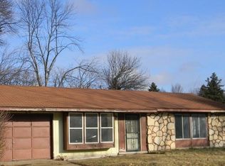 1132 Leawood Dr, Elgin, IL 60120