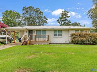 102 W Sims Ave, Albertville, AL 35950