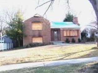 6102 Swansea St, Bethesda, MD 20817