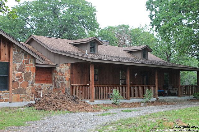 1st image of 115 Encino Dr