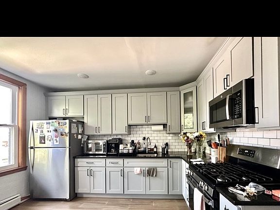 5th image of 17 W 48th St #2