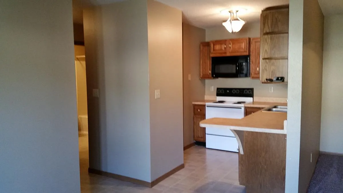 kitchen - 2627 Farragut Dr