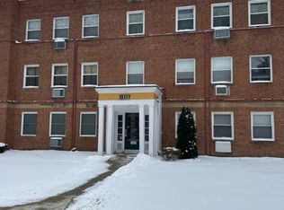 13777 Cedar Rd APT 303, Cleveland, OH 44118