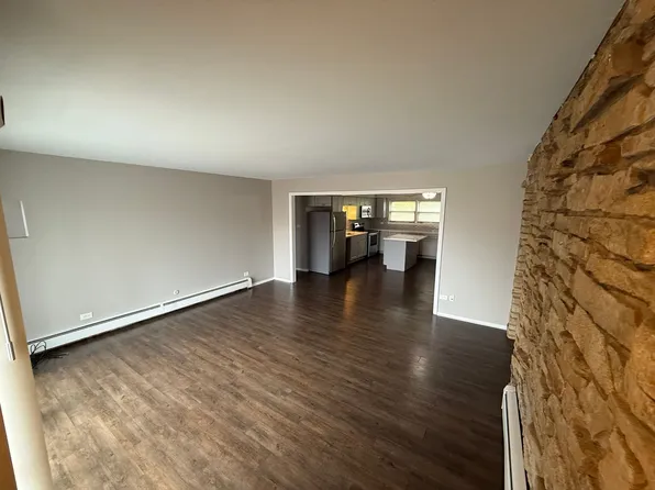 1 Scotdale Rd., 1 Scotdale Rd APT 3, La Grange Park, IL 60526