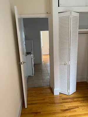 Rented by Waverly Realty Associates | media 9