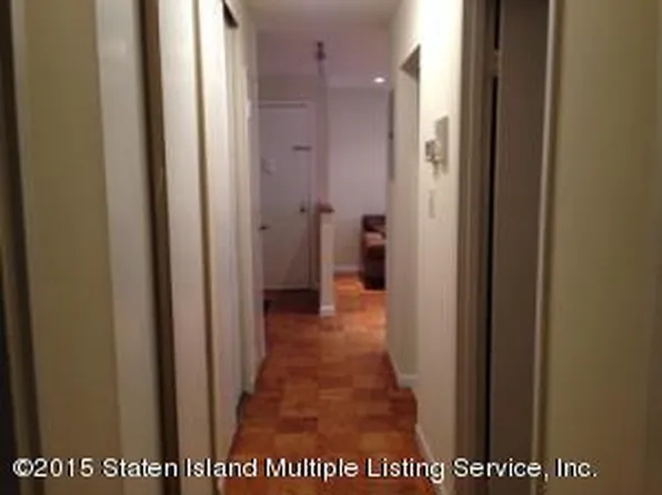 924 Armstrong Ave APT 1, Staten Island, NY 10308