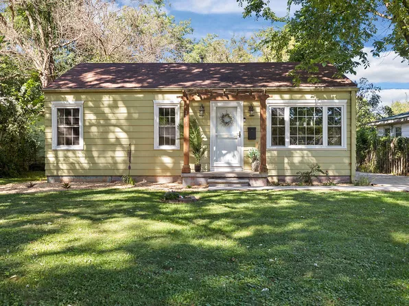 1531 S Pickwick Avenue, Springfield, MO 65804