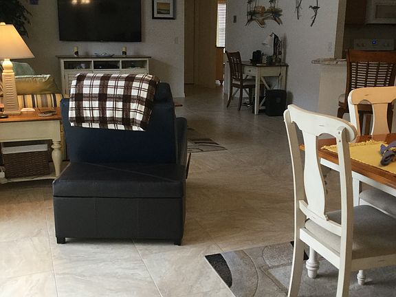 5th image of 3389 Alwyne Ave