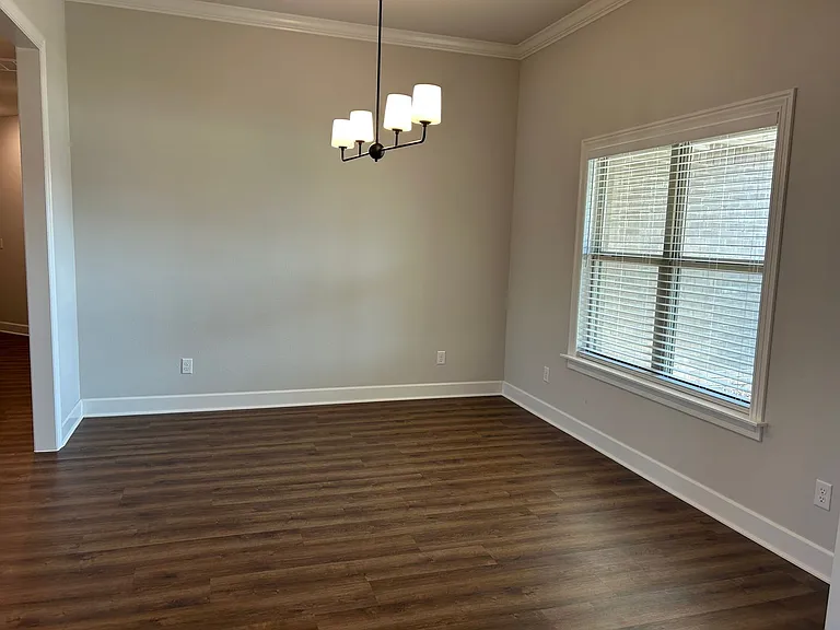 2413 Salmon St — Photo 21