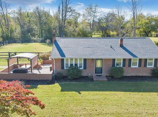 4081 Country Club Rd, Troutville, VA 24175
