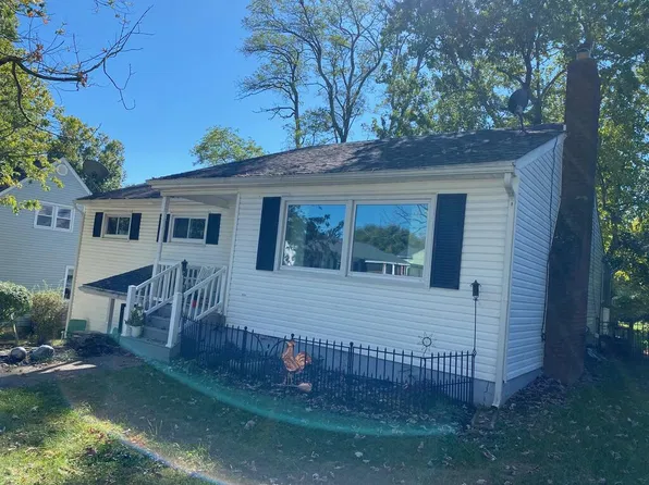 569 Circle Dr, Maysville, KY 41056