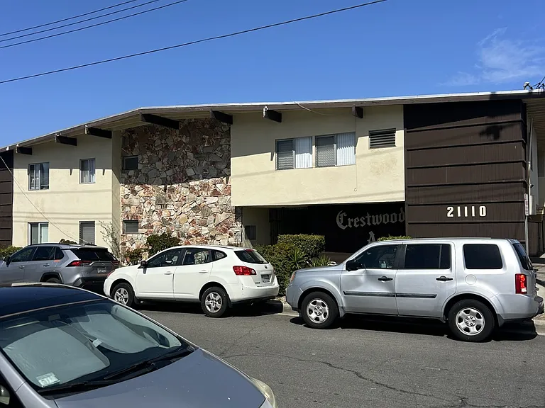 21110 Wood Ave #D — Photo 2