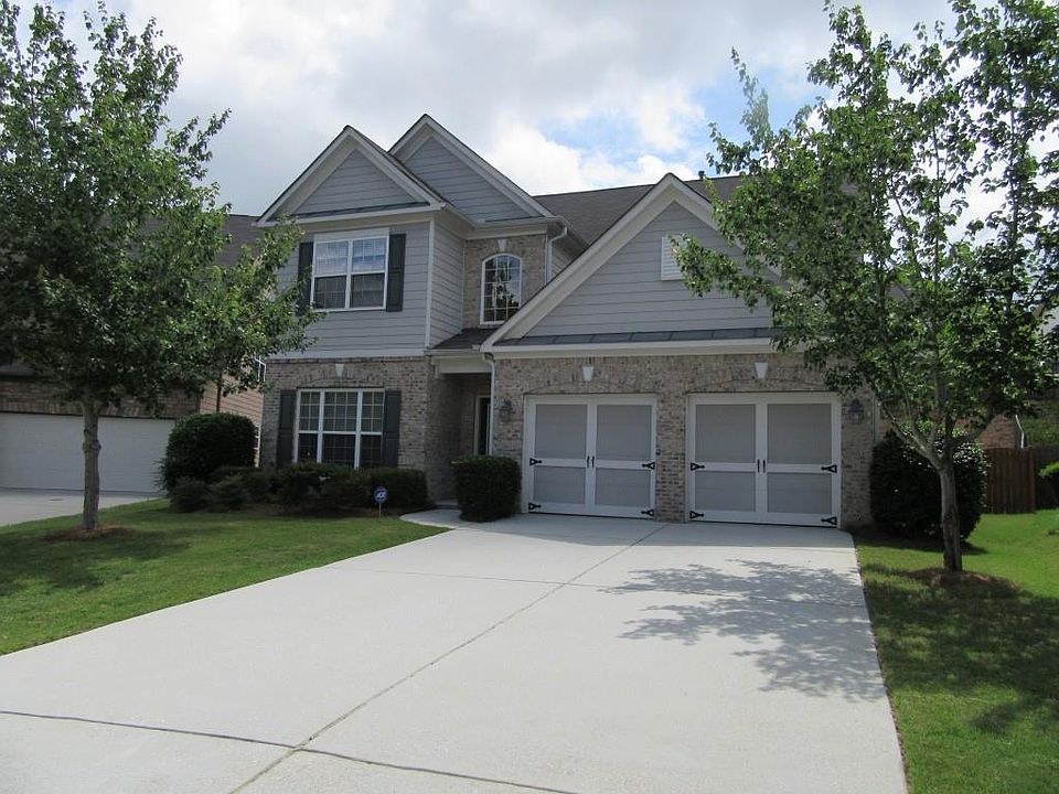 2nd image of 1092 Crewsplace Ct