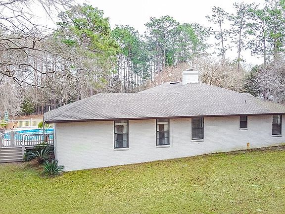 3rd image of 11536 Confederate Ln