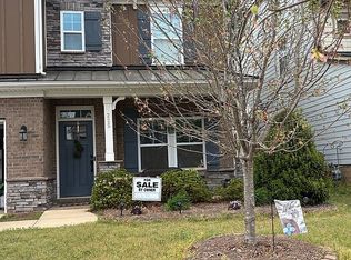 225 Blossom Ridge Dr, Mooresville, NC 28117