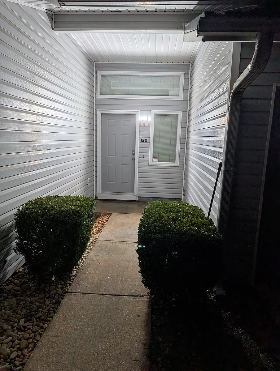 Building Photo - Candlebrook Dr