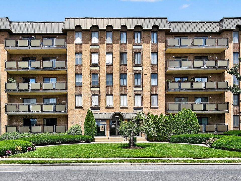 1st image of 175 Maple Avenue #2M