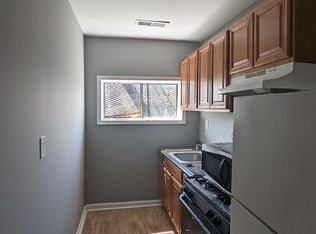 1043 W Lanvale St #202, Baltimore, MD 21217