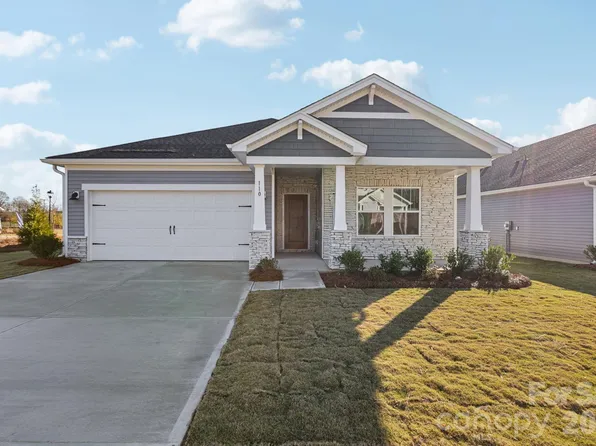 533 Darya Dr, York, SC 29745