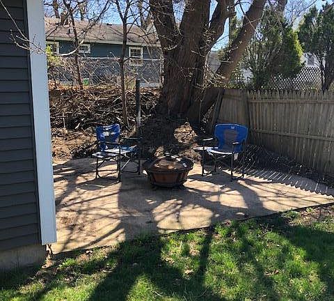 5th image of 3300 Heron Ave SW