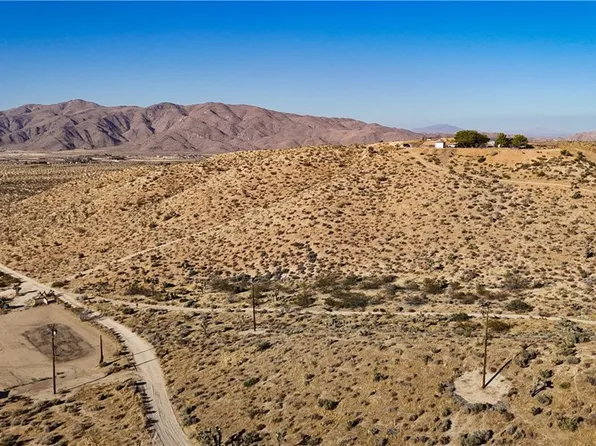 750 Ocotillo Way, Apple Valley, CA 92308