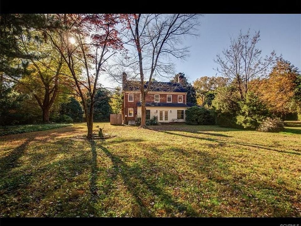 2nd image of 2459 Brookwood Rd