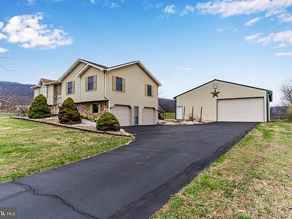 3rd image of 67 N North Mountain Rd