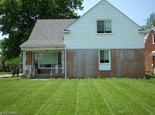 2100 Miramar Blvd, South Euclid, OH
