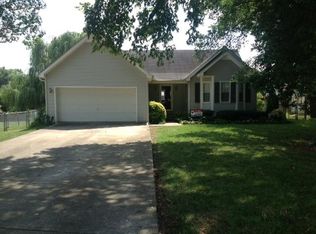 402 Acorn Ct, Smyrna, TN 37167